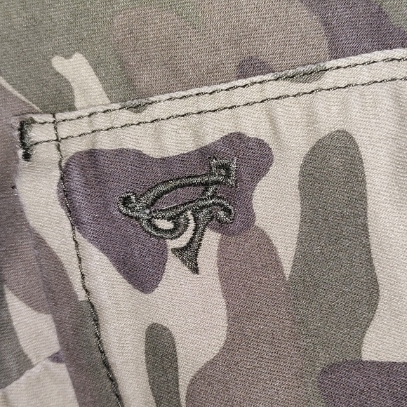 V.I.P. shorts - Picture 4 of 8